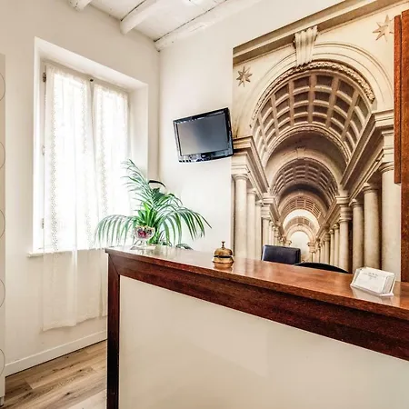 Magenta Deluxe Cancello 招待所 4*