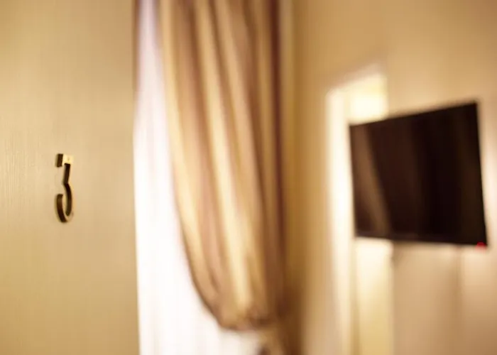 Magenta Deluxe Cancello